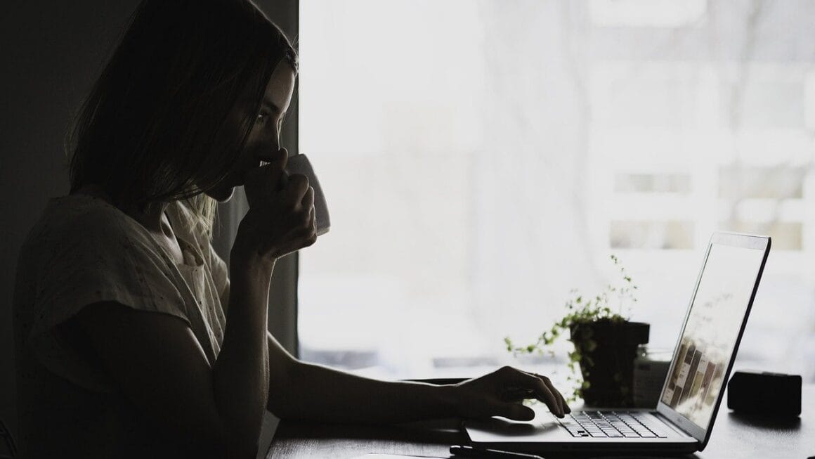 Comment se désinscrire de Pôle emploi facilement